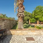 Villa Cecilia